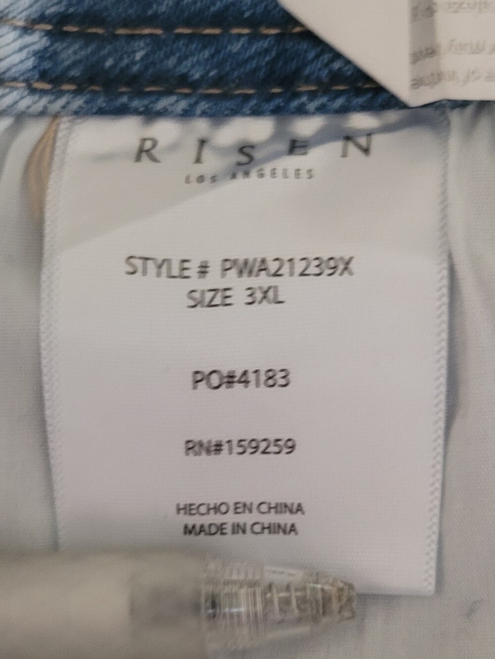 Plus Size Risen Light Blue Wide-Leg Frayed Hem Jeans Size 3x or 24W - Picture 9 of 11